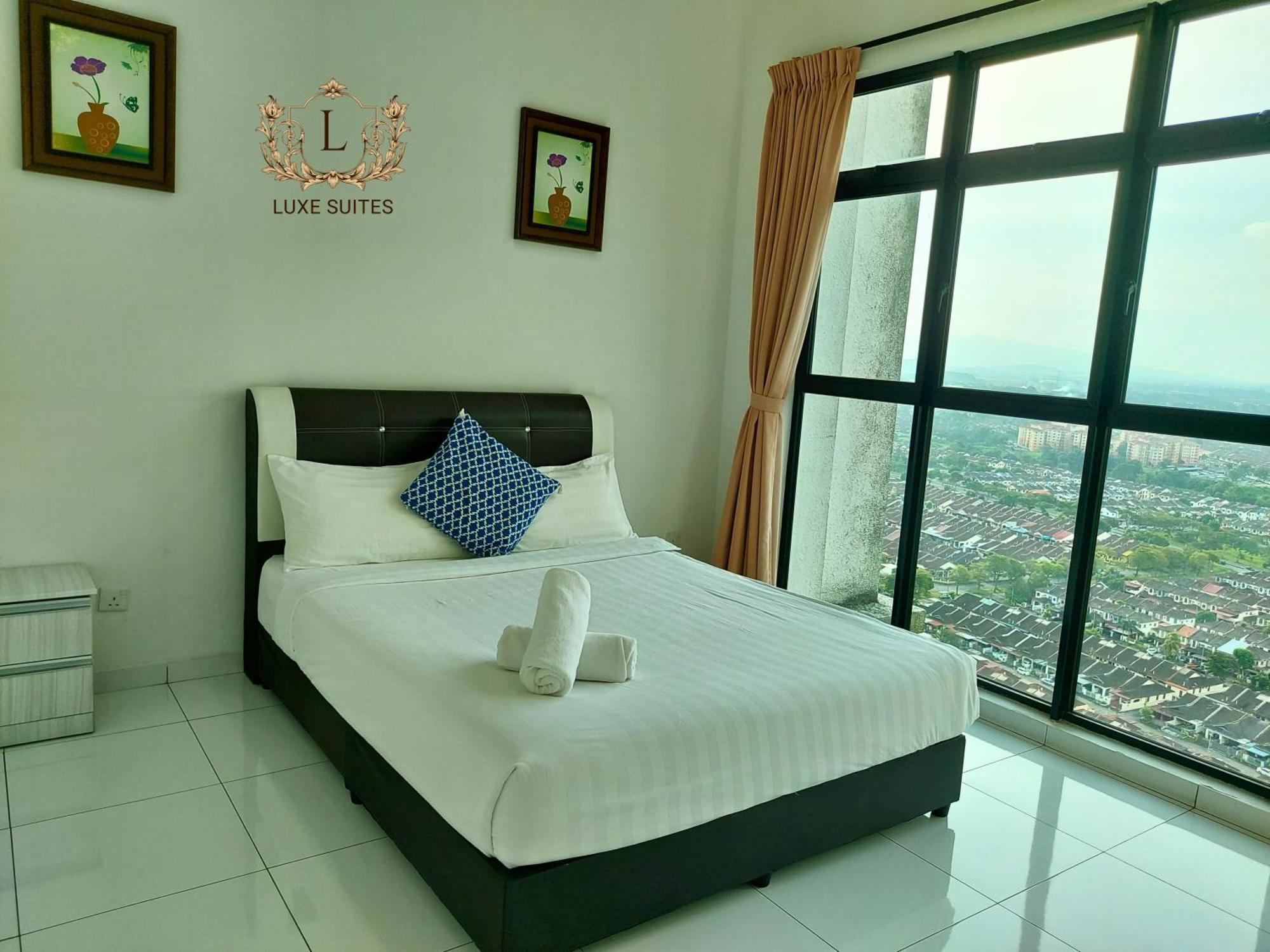 Luxe Suites At Skyloft Johor Bahru Buitenkant foto